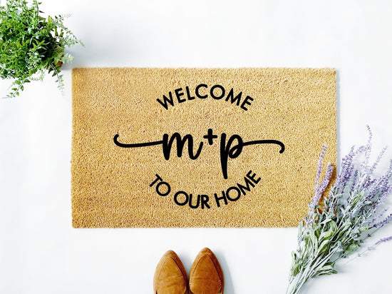 Load image into Gallery viewer, Personalized Initials Welcome to Our Home Doormat
